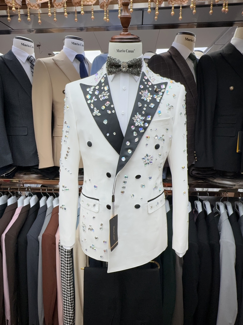 2025 Sparkly In Stock Crystals - مراجعة Elegant Formal Men'S Wear وسعره
