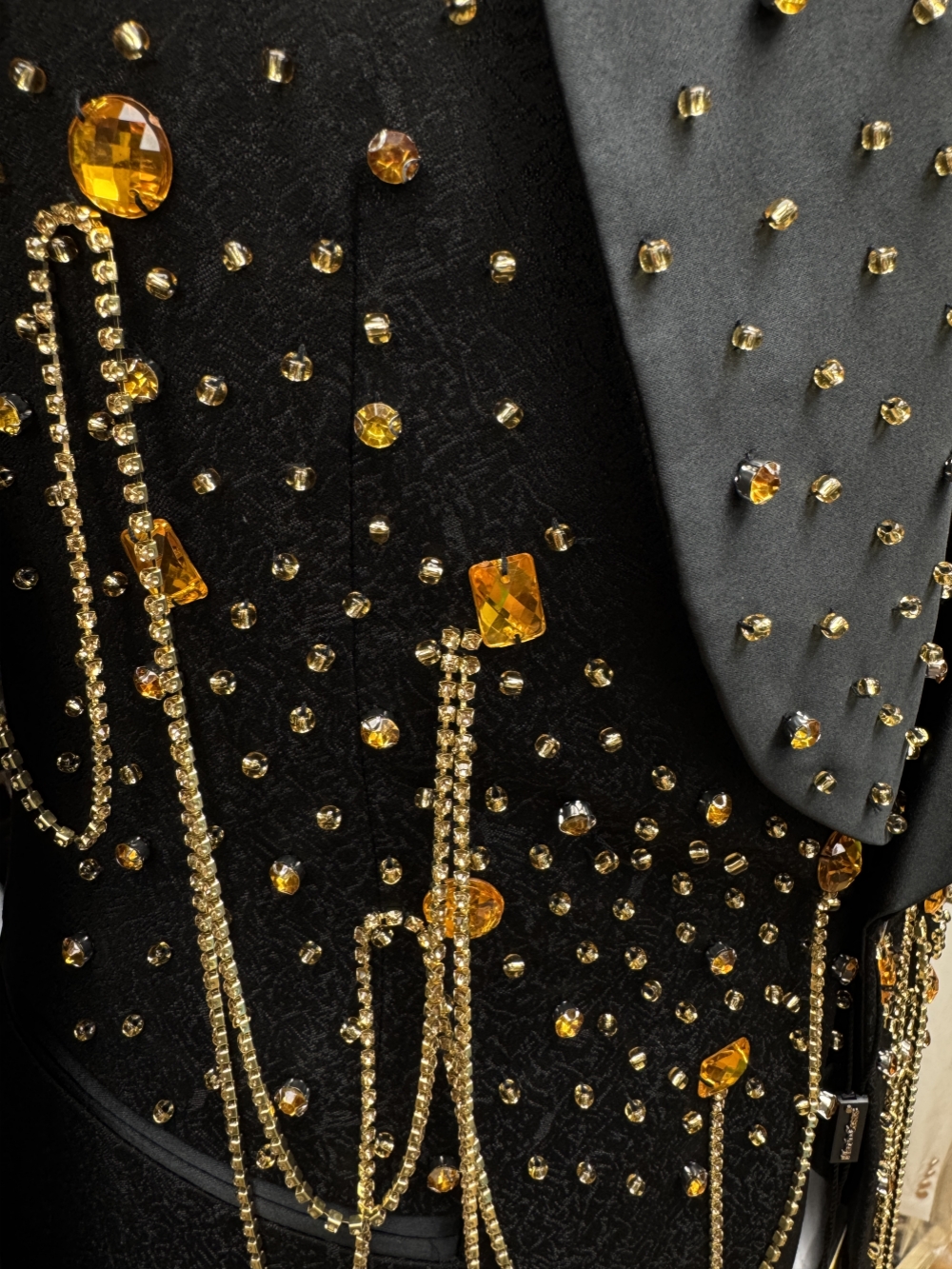 New Golden Beaded Tassel Suit  - مراجعة Men Formal Wear Pants وسعره